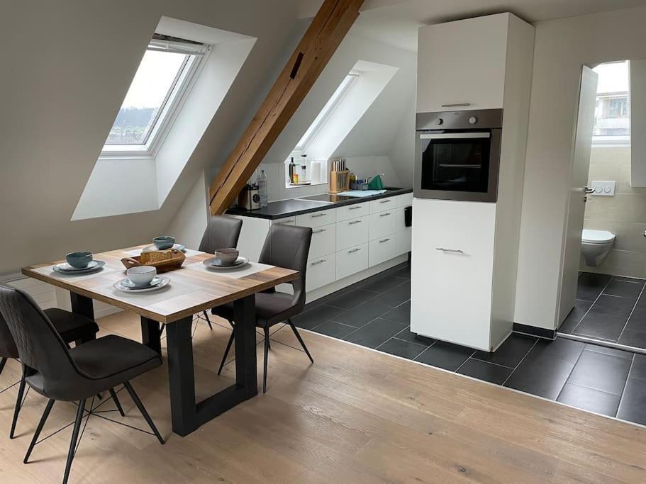 Gemuetliche & Zentrale Wohnung In Der Stadt Zuerich Екстериор снимка